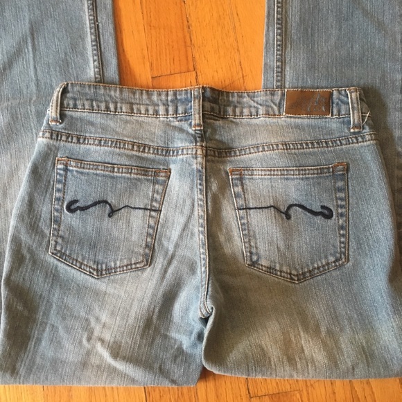 American Rag Jeans - Picture 3 of 7